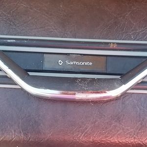 Samsonite vintage 1850's lyggage